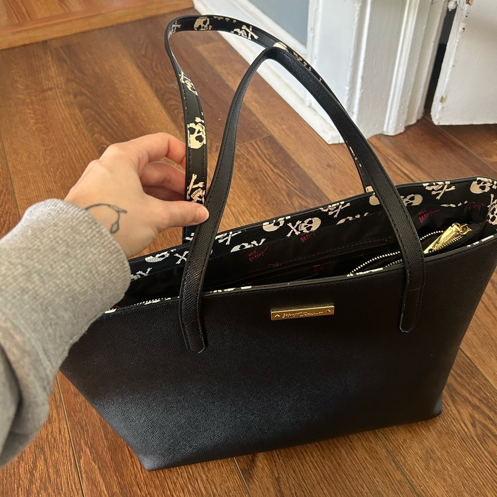Betsey Johnson purse